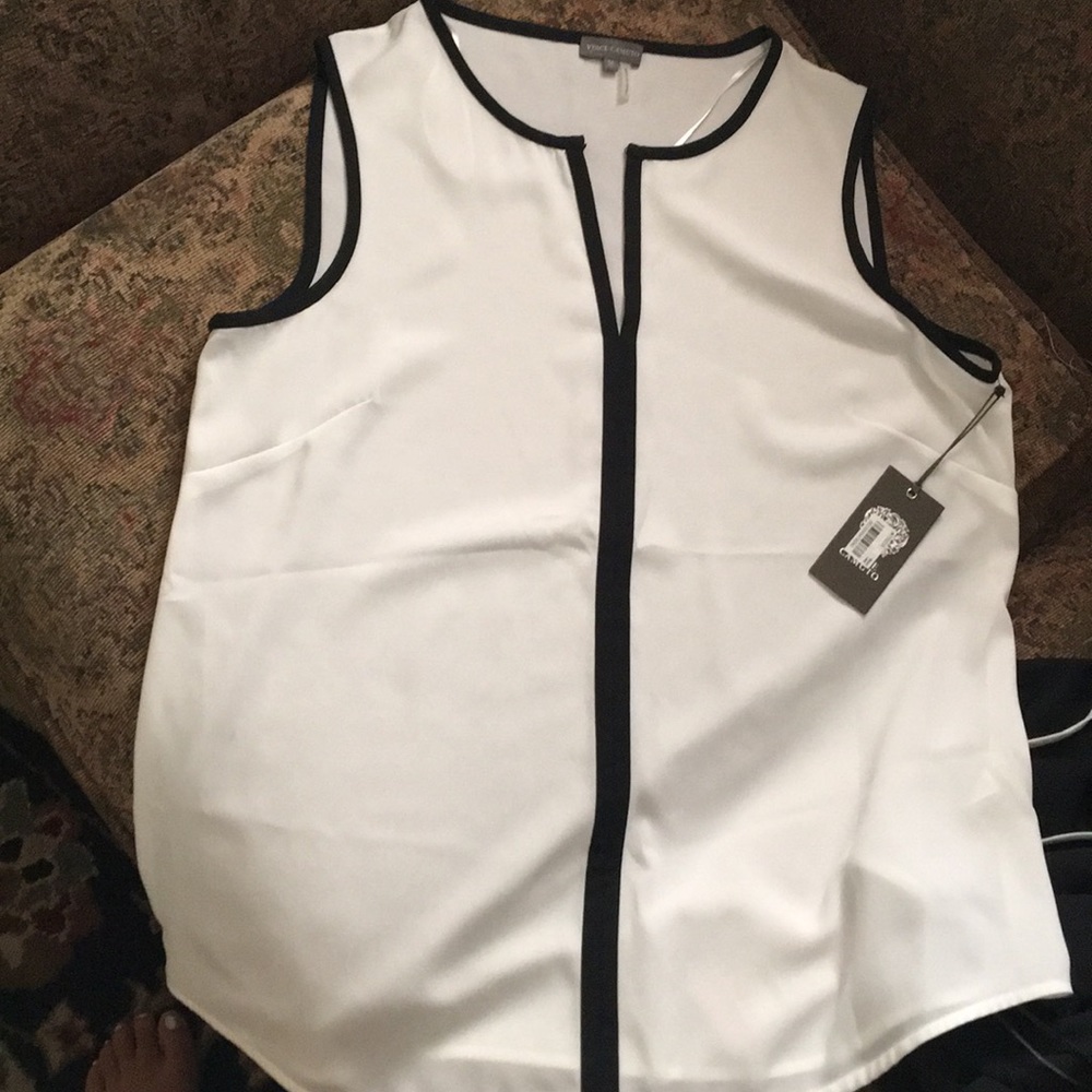 Vince Camuto sleeveless shirt
